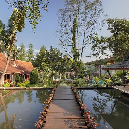 The Village Resort Bogor Exteriér fotografie