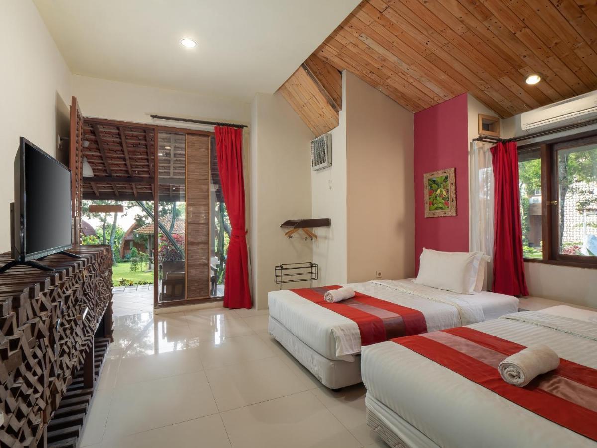 The Village Resort Bogor Exteriér fotografie