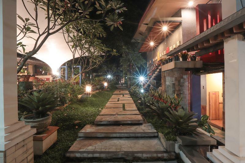 The Village Resort Bogor Exteriér fotografie